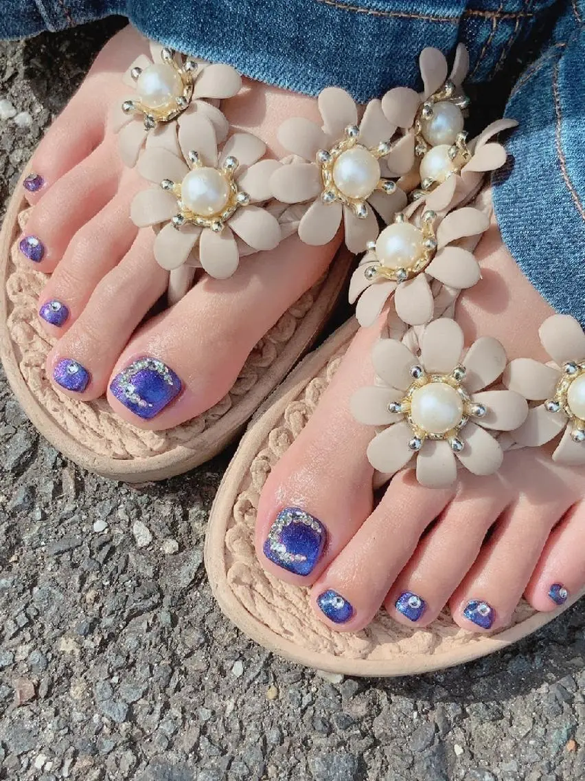 ネイル ･:*+.✳︎˚✧₊ MAKI NAILのネイルデザイン