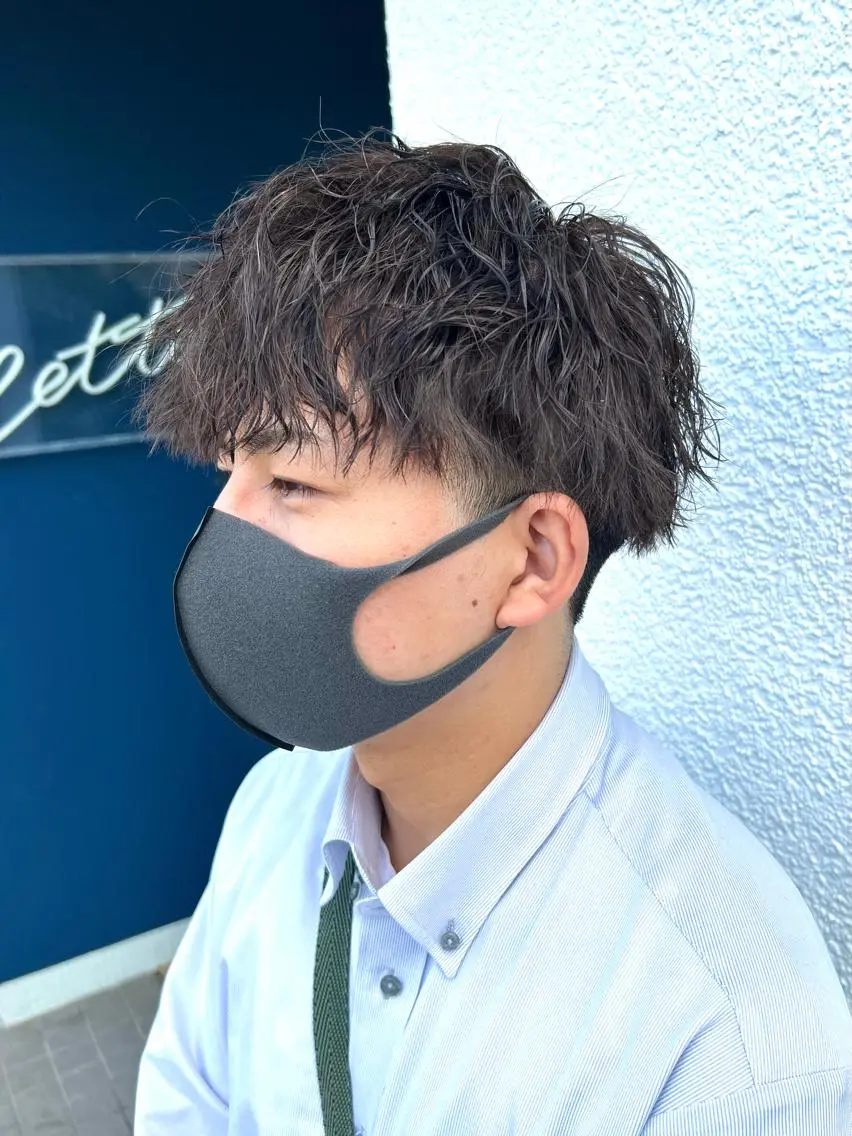 ショート パーマ ヘアアレンジ メンズ メンズパーマ メンズツイストパーマ ツイストスパイラルパーマ スパイラルパーマ ツイストパーマ メンズパーマ職人 加藤 弘貴のヘアスタイル