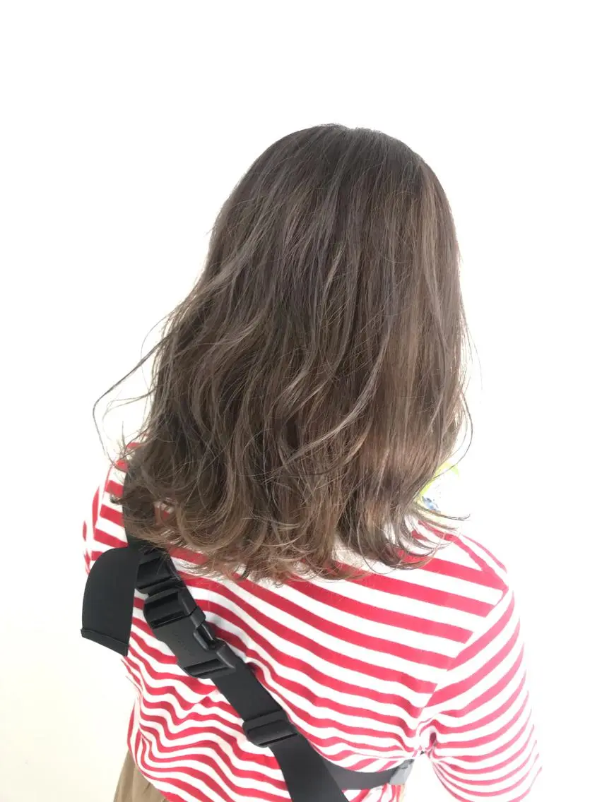 ミディアム カラー Rayt hair レイトヘアーのヘアスタイル