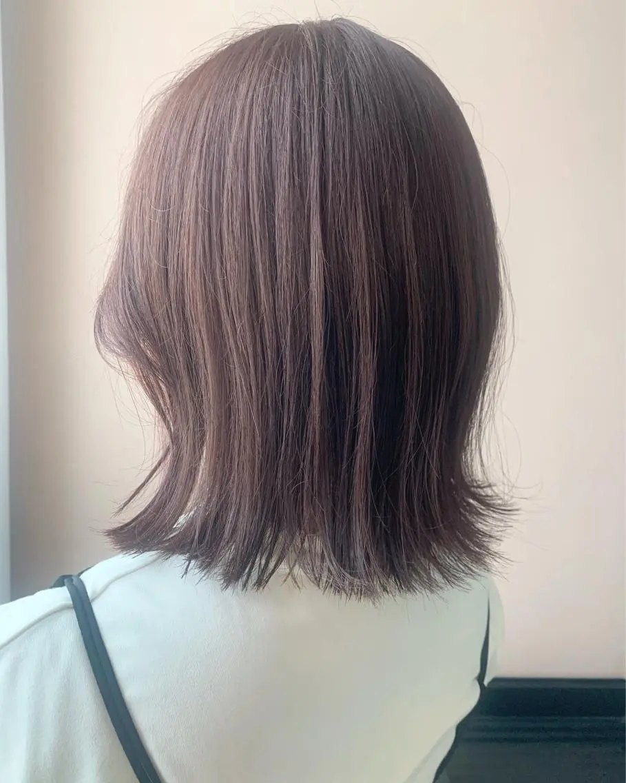 ミディアム カラー ブリーチ ケアカラー ラベンダーカラー ブリーチなしカラー ピンクカラー カット ヘアカラー トリートメント hubhair レイヤー/透明感のヘアスタイル