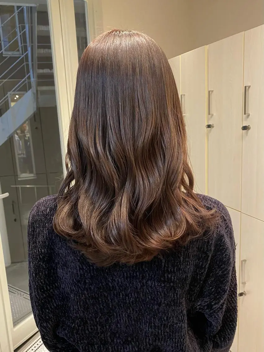 セミロング カラー カット ヘアカラー トリートメント ハイトーン×似合わせ 🌱中川慎之介のヘアスタイル