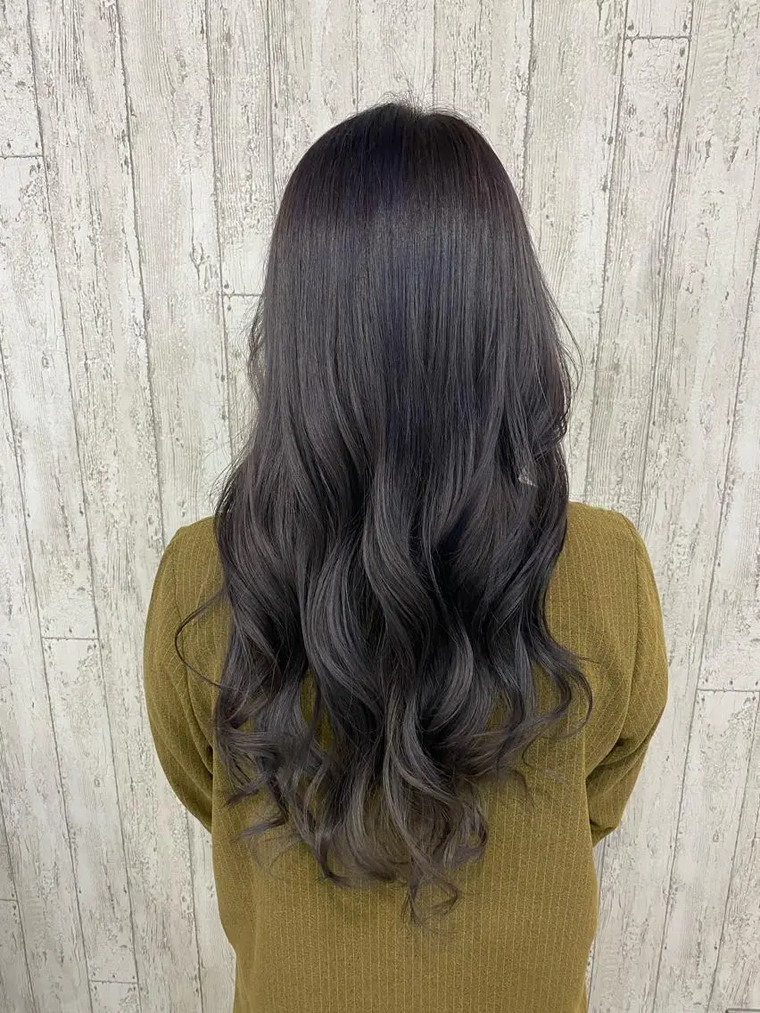 ロング カラー アッシュ ラベンダーカラー ラベンダーアッシュ 勝河 怜楊のヘアスタイル