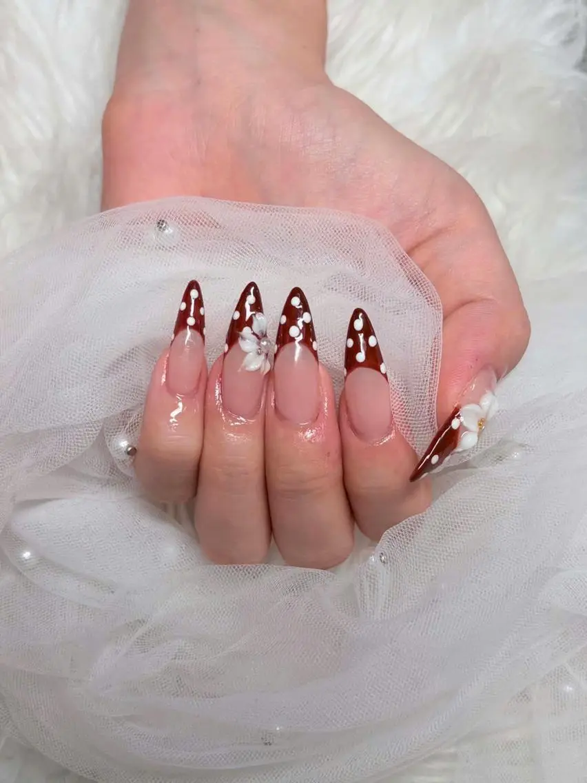 ネイル フレンチネイル ジェルネイル ハロウィン 韓国ネイル マグネットネイル ハンドネイル H.baby Nail Salonのネイルデザイン