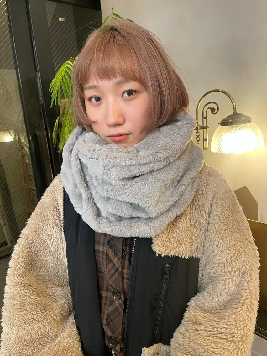 ショート カラー ベージュカラー ハイトーンカラー カット ヘアカラー トリートメント ブリーチ🧚 ボブ✍️レイヤーのヘアスタイル