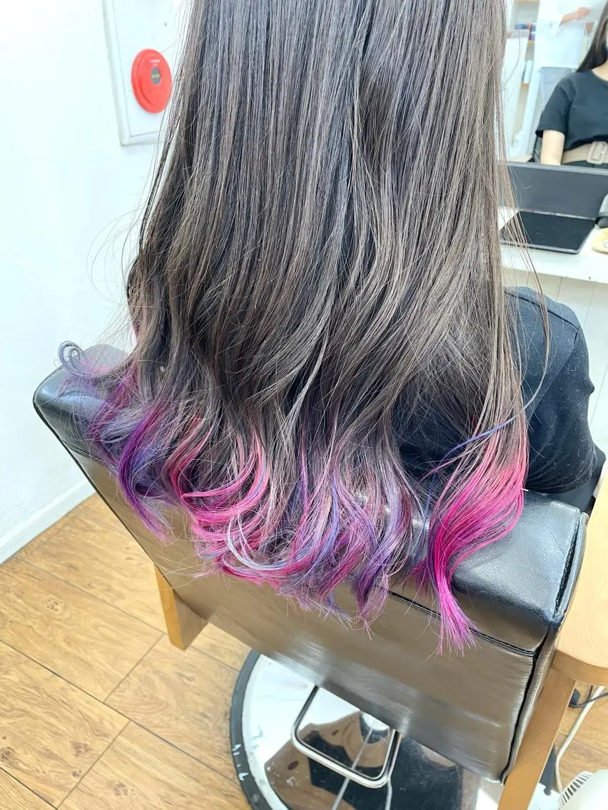 ロング 青木 優歩のヘアスタイル