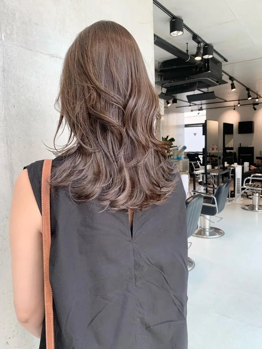 セミロング カラー 透明感カラー✂︎ YUKAのヘアスタイル