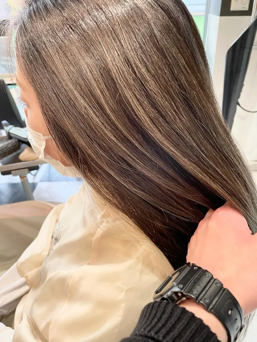 ロング カラー ハイライトカラー ハイライト メンズヘア特化 崎田 成人のヘアスタイル