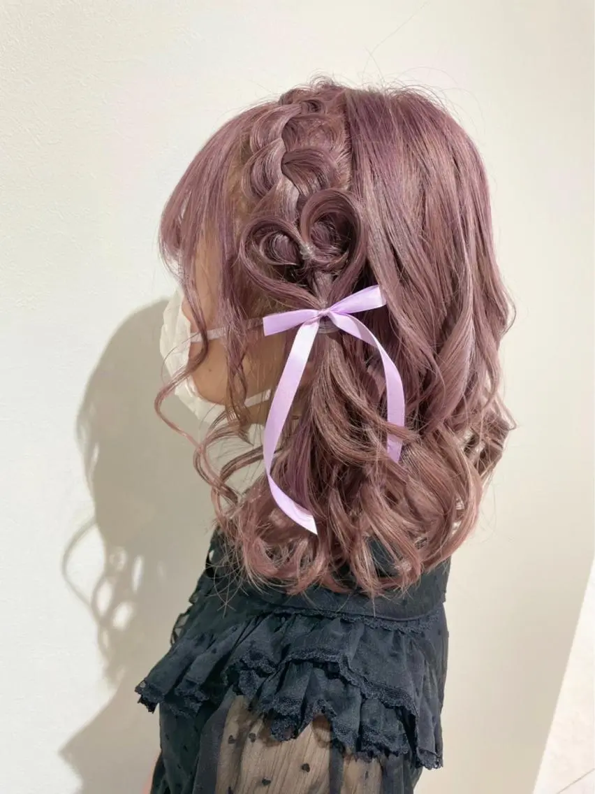 ミディアム ヘアアレンジ tomida yukiの眉毛・アイブロウイメージ