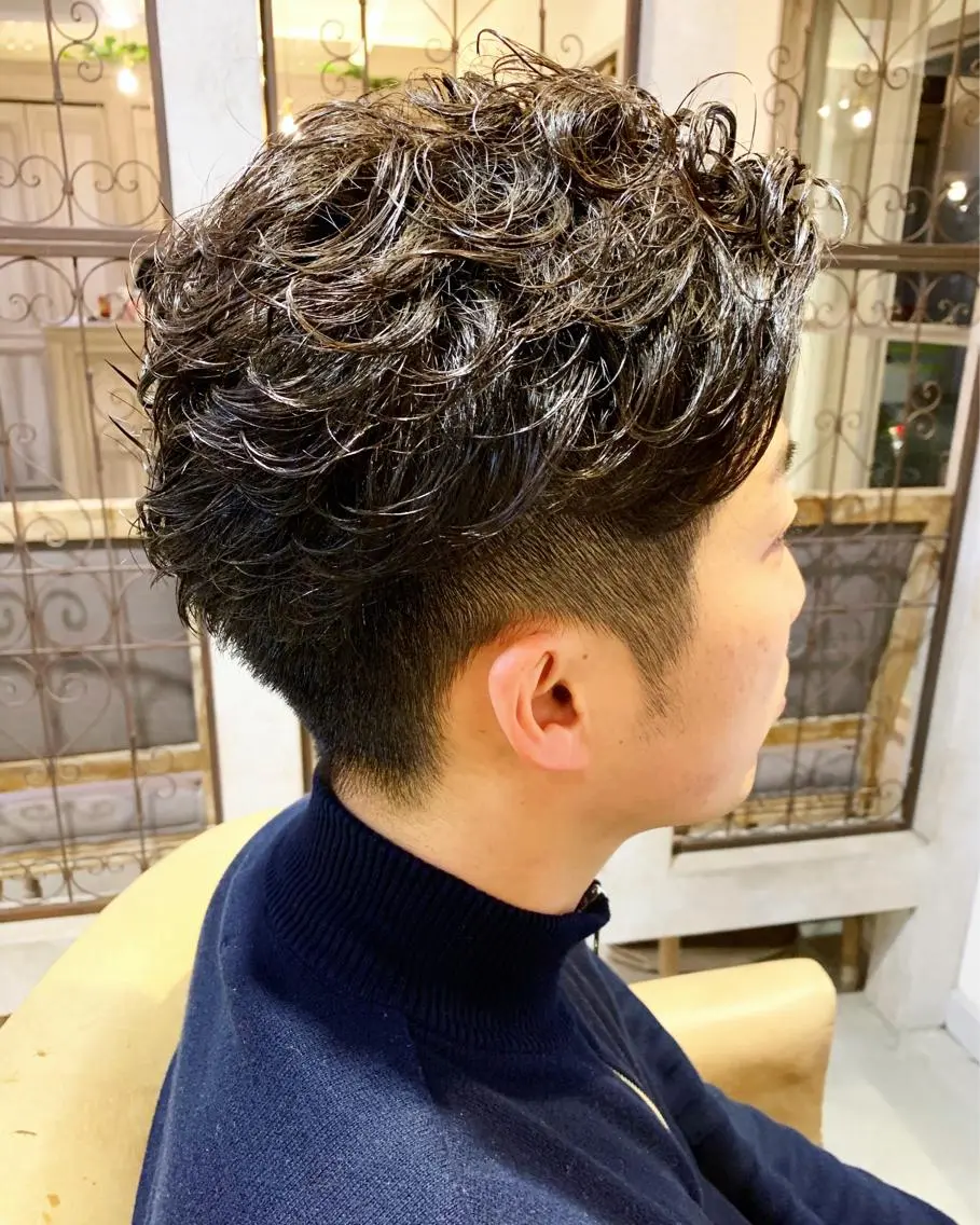 ショート パーマ メンズ カット パーマ トリートメント Lolonois池田 代表 鍜治本颯太のヘアスタイル