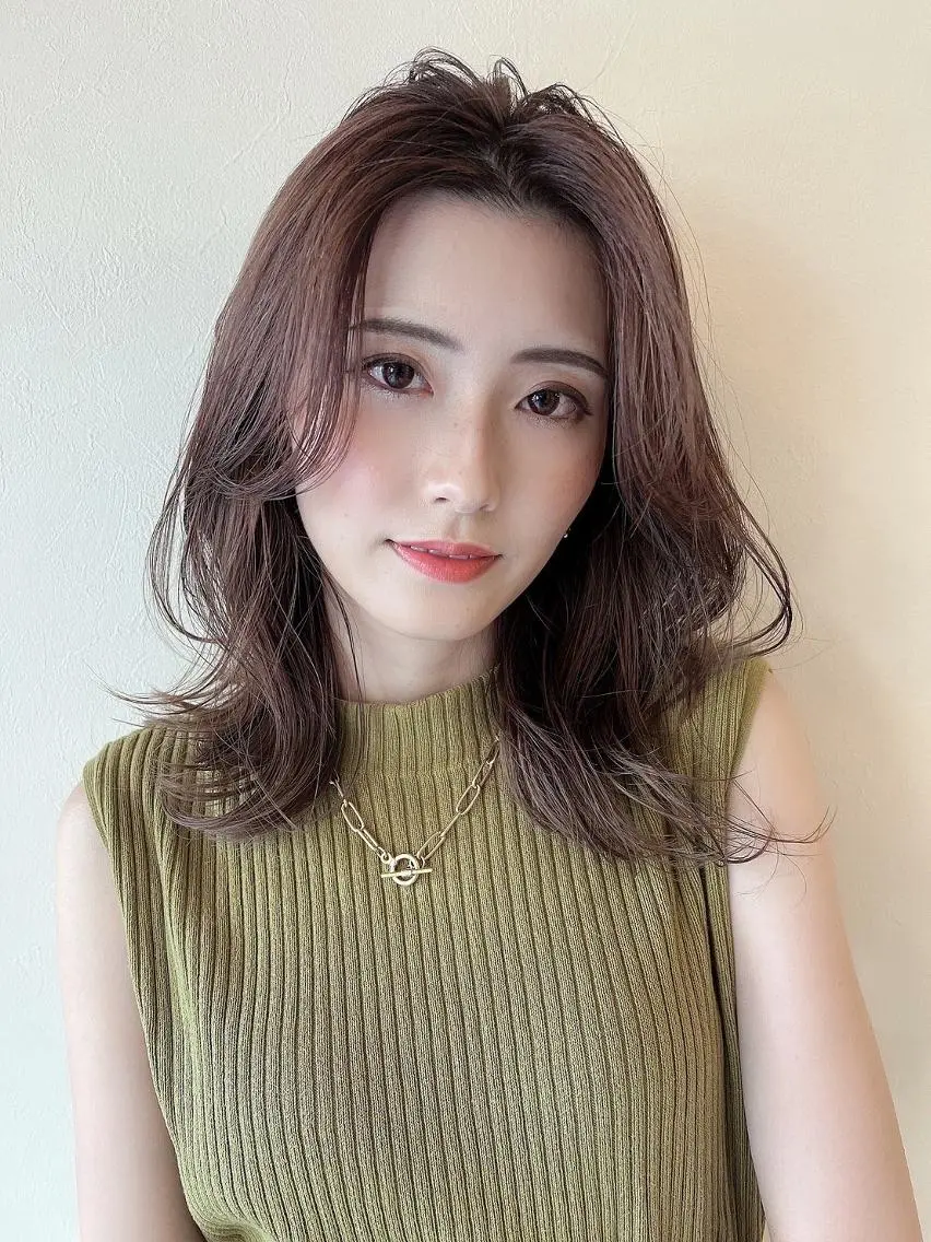 セミロング ボブ ハイライト 髪質改善 韓国風ヘア レイヤーカット 【公式】amble luxe 中野のヘアスタイル