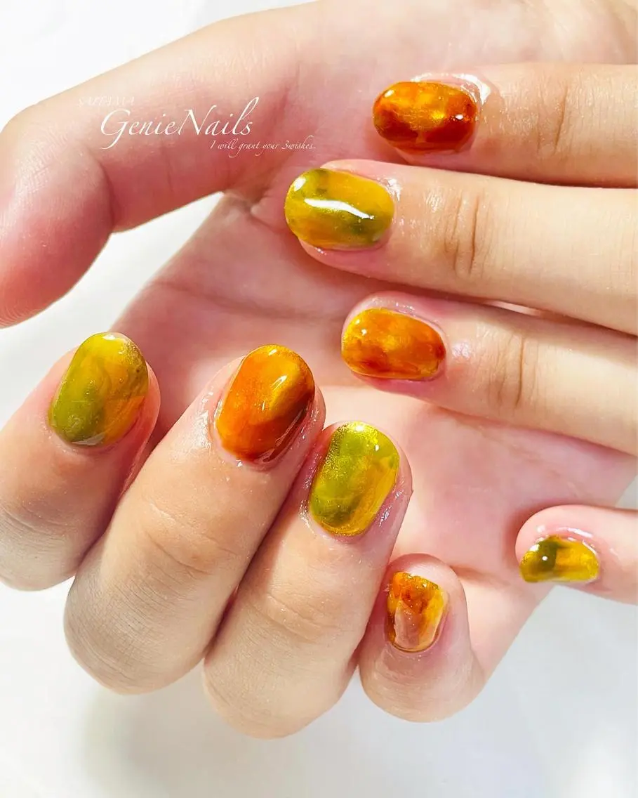 ネイル フットネイル フレンチネイル ジェルネイル グラデーション キラキラネイル Genie Nailsのネイルデザイン