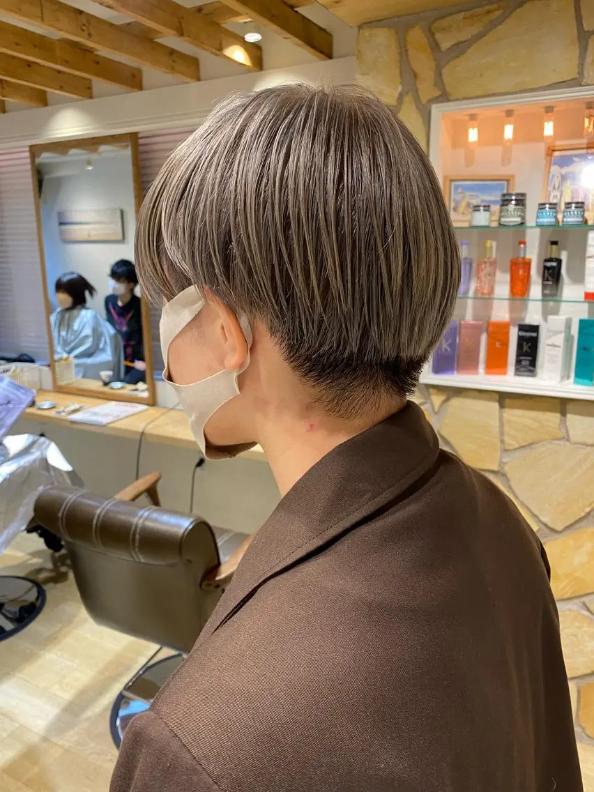 ショート カラー ヘアカラー kawabe maikoのヘアスタイル