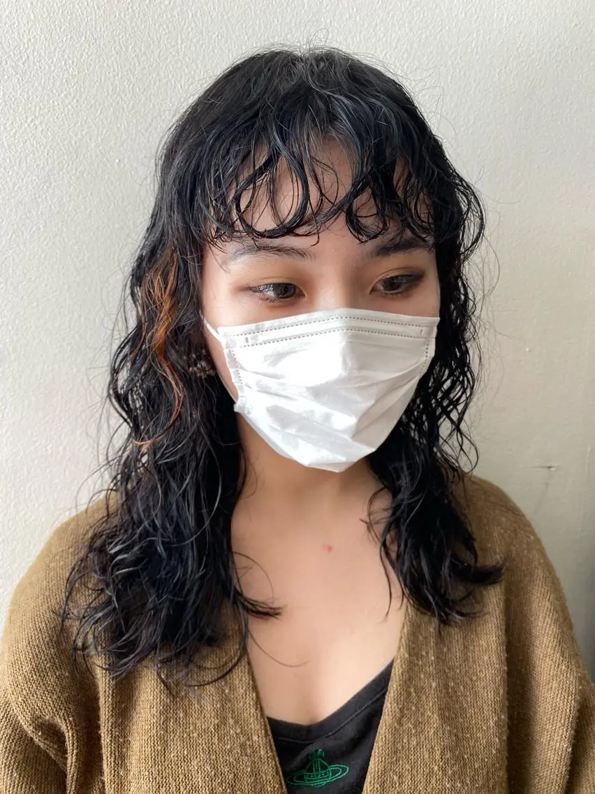 セミロング パーマ セミロングパーマ ウルフカット ニュアンスパーマ 🌸透明感艶 カラー🌸Yuukiのヘアスタイル