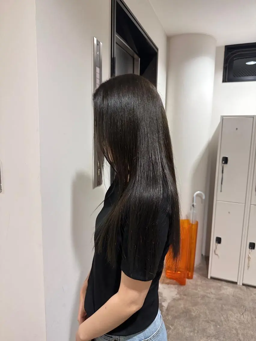 ロング カラー 縮毛矯正 透明感カラー/顔周り レイヤー/髪質改善のヘアスタイル