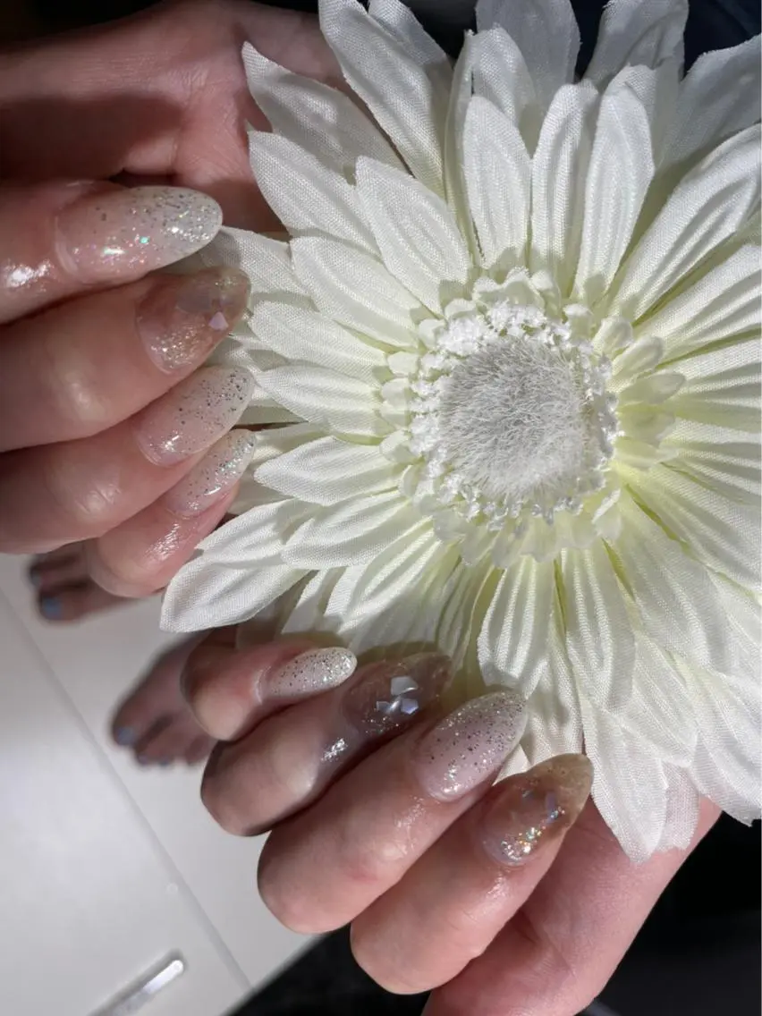 ロング ネイル ハンドネイル フットネイル ✴︎ Delightのネイルデザイン