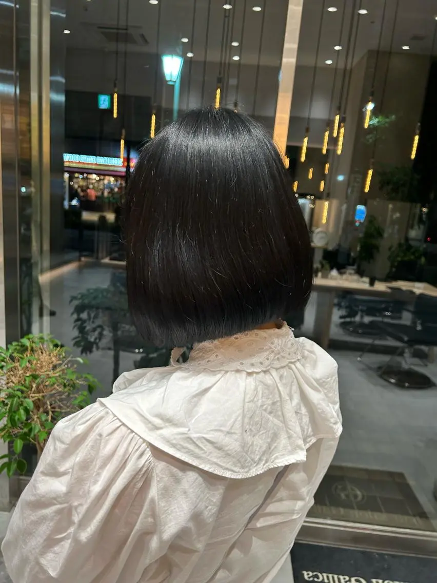 ショート カラー 黒髪 ブルーカラー ブルーブラック ヘアカラー トリートメント ヘアセット 垢抜け/レイヤー /艶カラー🪼風香のヘアスタイル