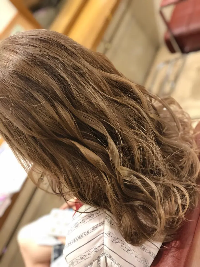 ロング カラー ヘアアレンジ soi 💜AYAKOのヘアスタイル