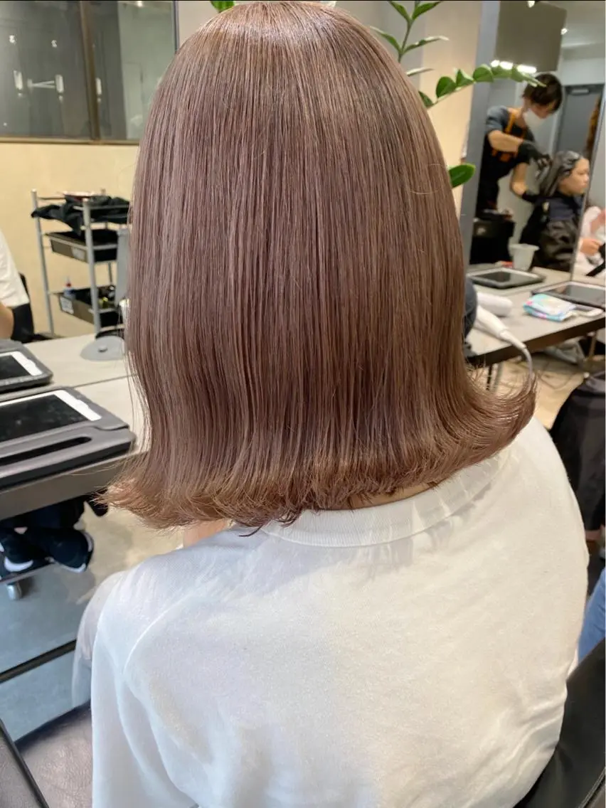 ミディアム カラー ヘアアレンジ ベージュカラー ミルクティーベージュ La.miu 八王子のヘアスタイル
