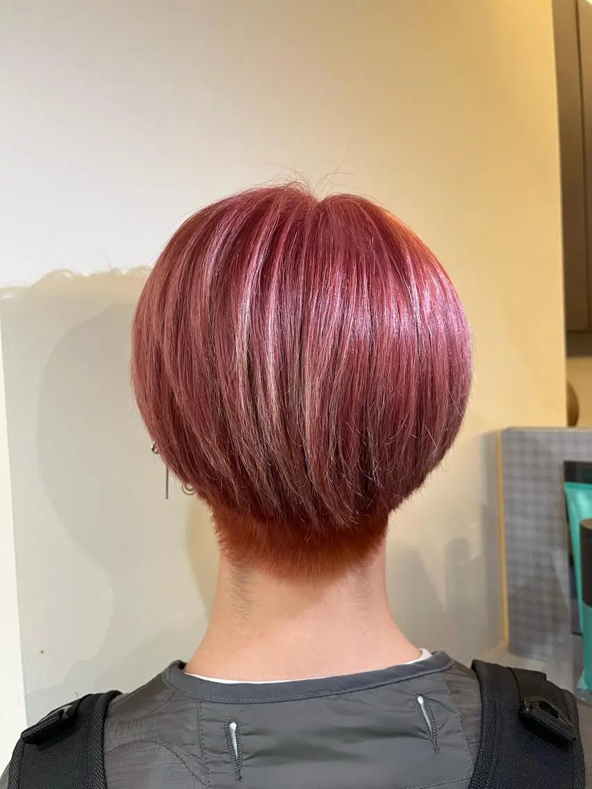 ショート カラー レディースカット SHIORIのヘアスタイル