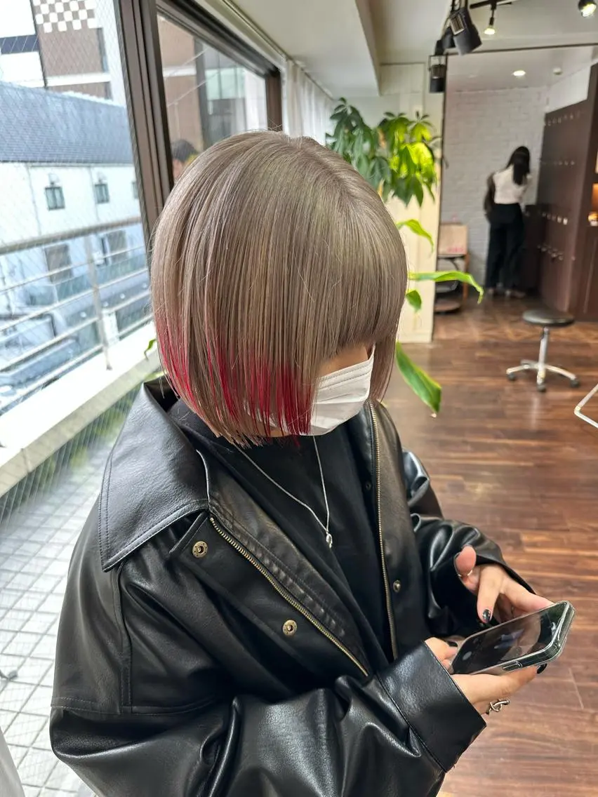 ショート カラー アディクシーカラー ブリーチ ケアブリーチ デザインカラー ハイトーンカラー ワンホンヘア/ レイヤー/Kaitoのヘアスタイル