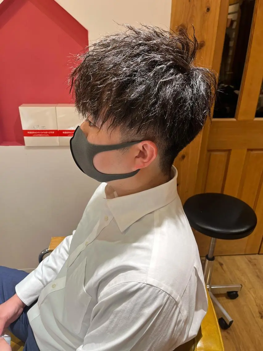ショート カラー メンズ マッシュ メンズパーマ ツーブロック 刈り上げ カット パーマ AVANCE.難波 店長 松元のヘアスタイル