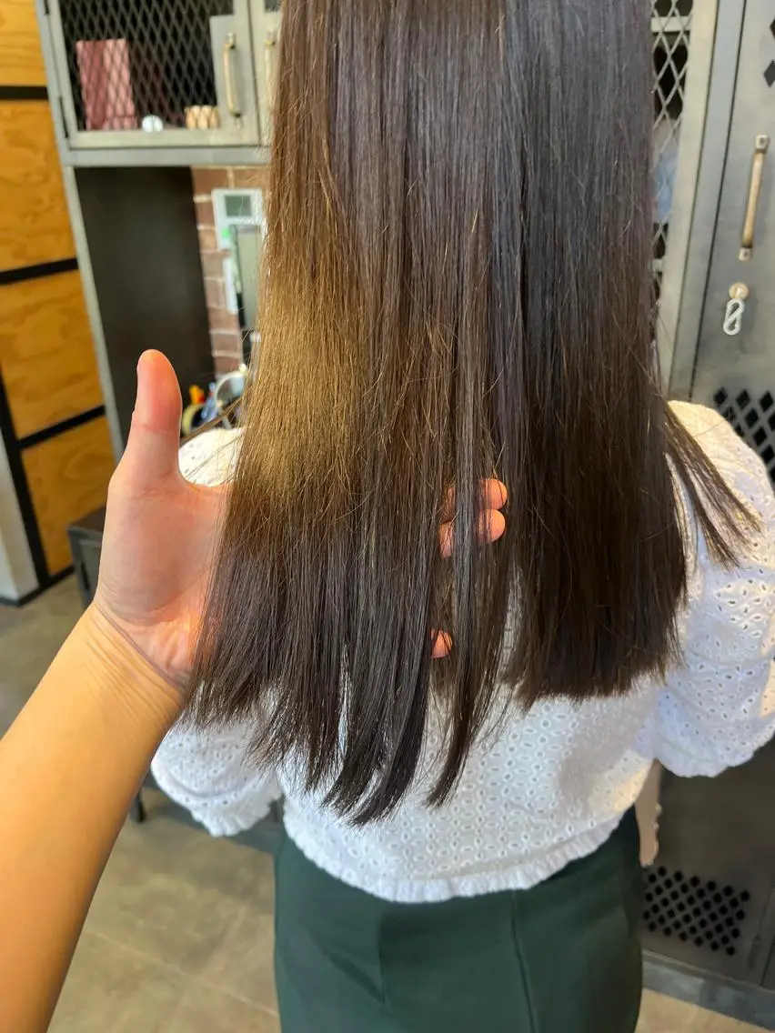 セミロング カラー パーマ ヘアアレンジ メンズ キッズ ネイル マツエク・マツパ アイブロウ メンズブリーチ メンズハイライト メンズインナーカラー メンズ韓国風 ブリーチ 久木原 ゆりのヘアスタイル