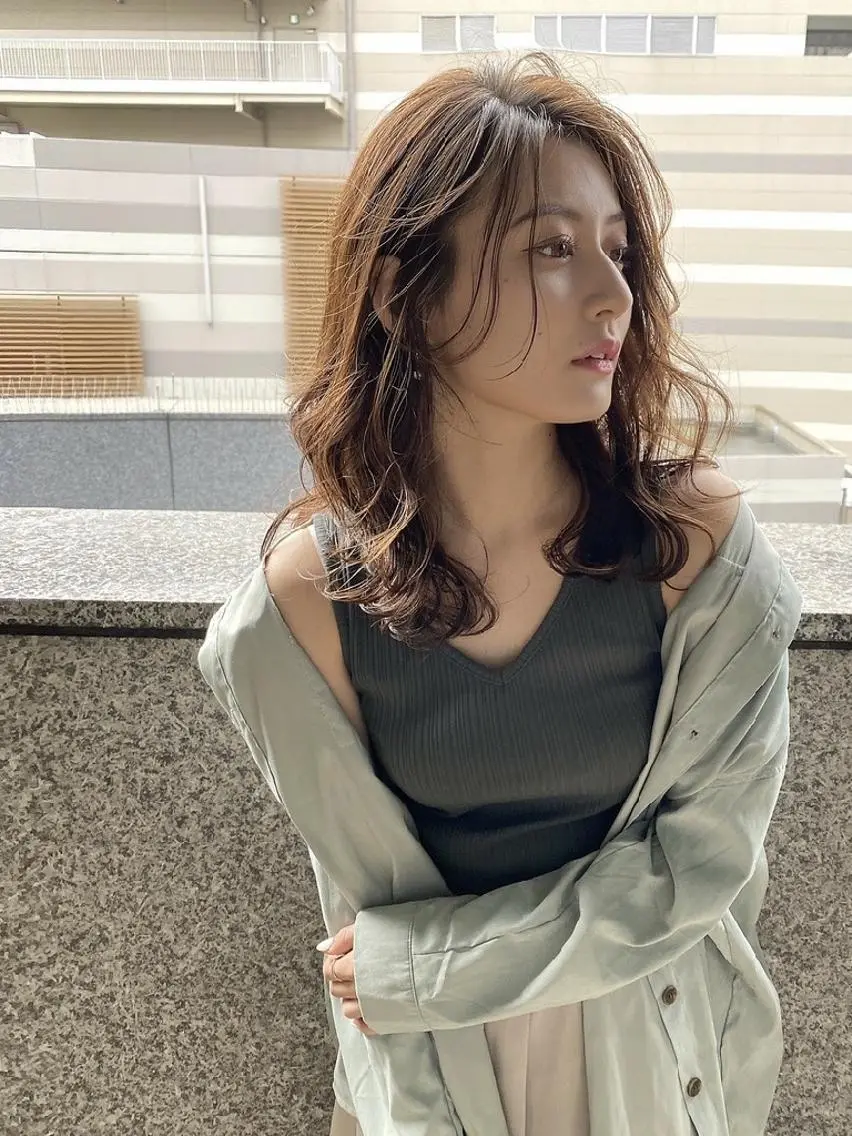 セミロング カット ヘアカラー トリートメント AVANCE. 広島本通店のヘアスタイル