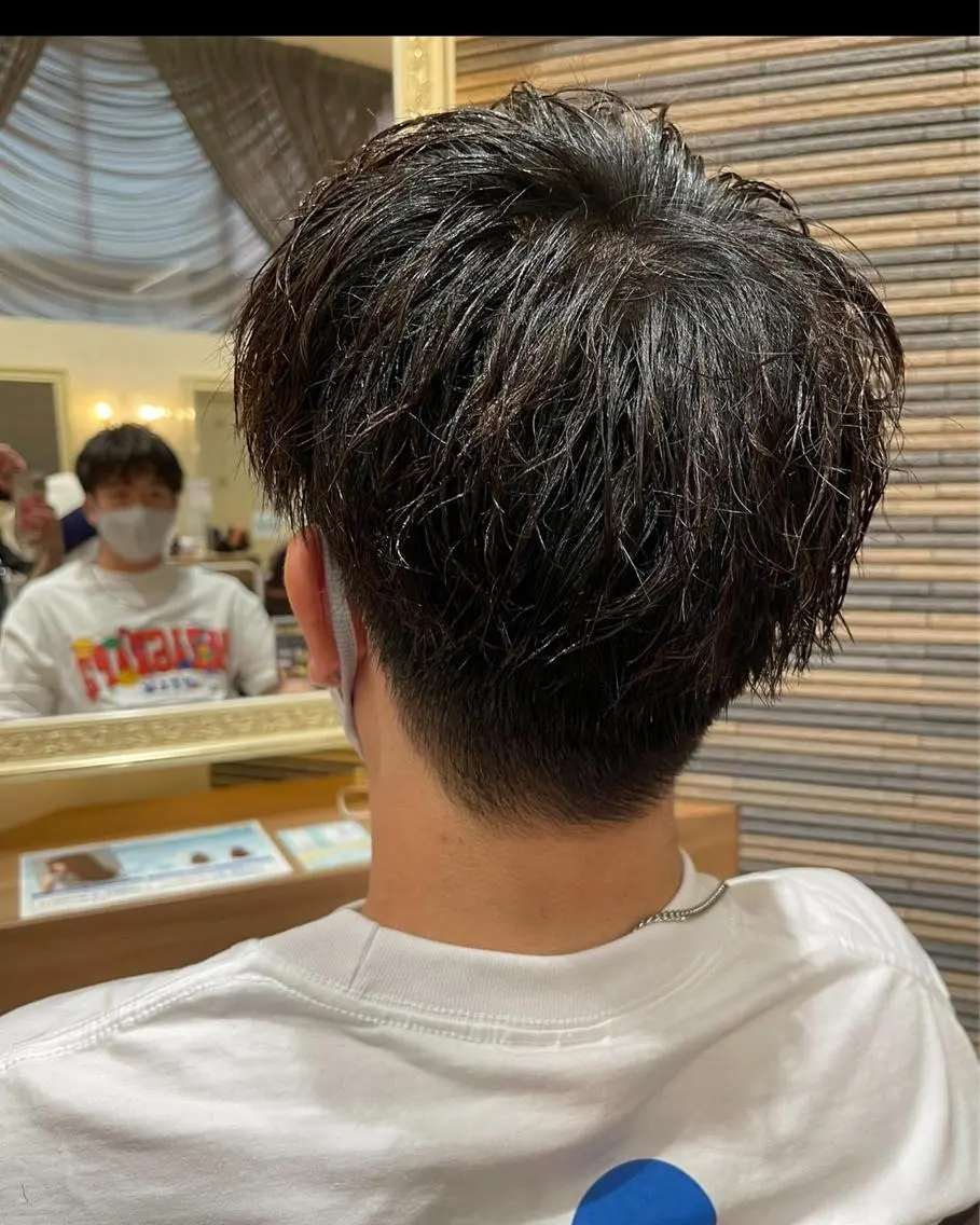 パーマ メンズ マッシュ 刈り上げ カット ヘアカラー トリートメント 髪質改善専門サロン/ 透明感カラー齊藤謙介のヘアスタイル