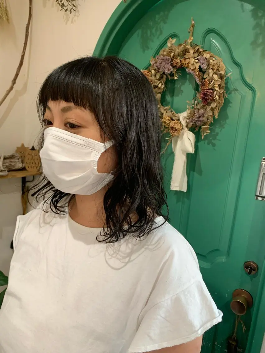 ミディアム パーマ カット トリートメント ヘッドスパ 佐藤 美咲のヘアスタイル