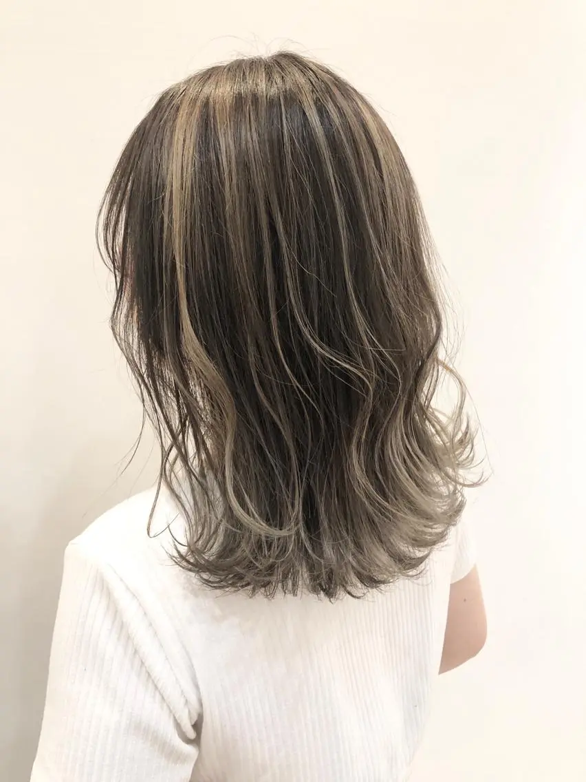 ミディアム カラー ヘアカラー シールエクステ×美髪 改善/ヨシモトカンジのヘアスタイル