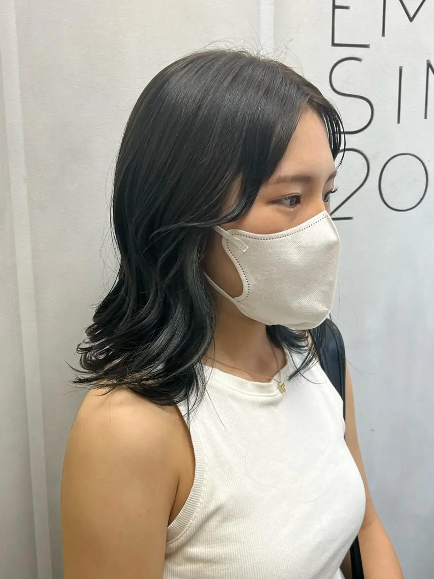 ミディアム カラー イヤリングカラー 🦋.*˚オタク美容 師アキバノノカ🦋のヘアスタイル