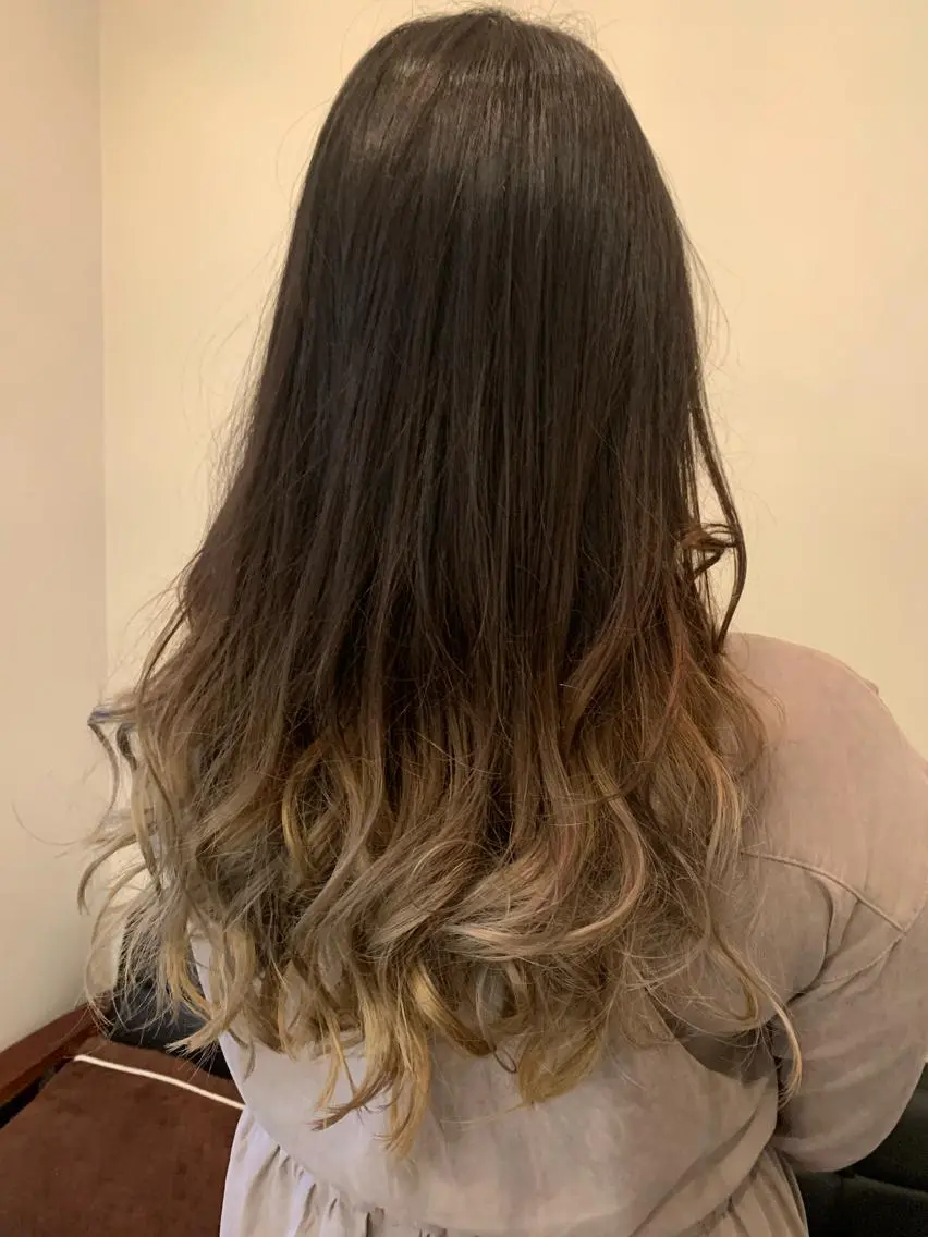 セミロング カット ヘアカラー トリートメント リンネ 甲東園のヘアスタイル