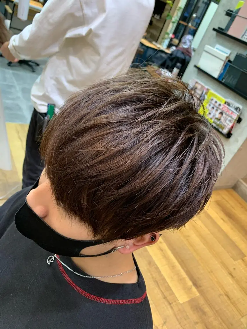 カラー メンズ 天野 開のヘアスタイル