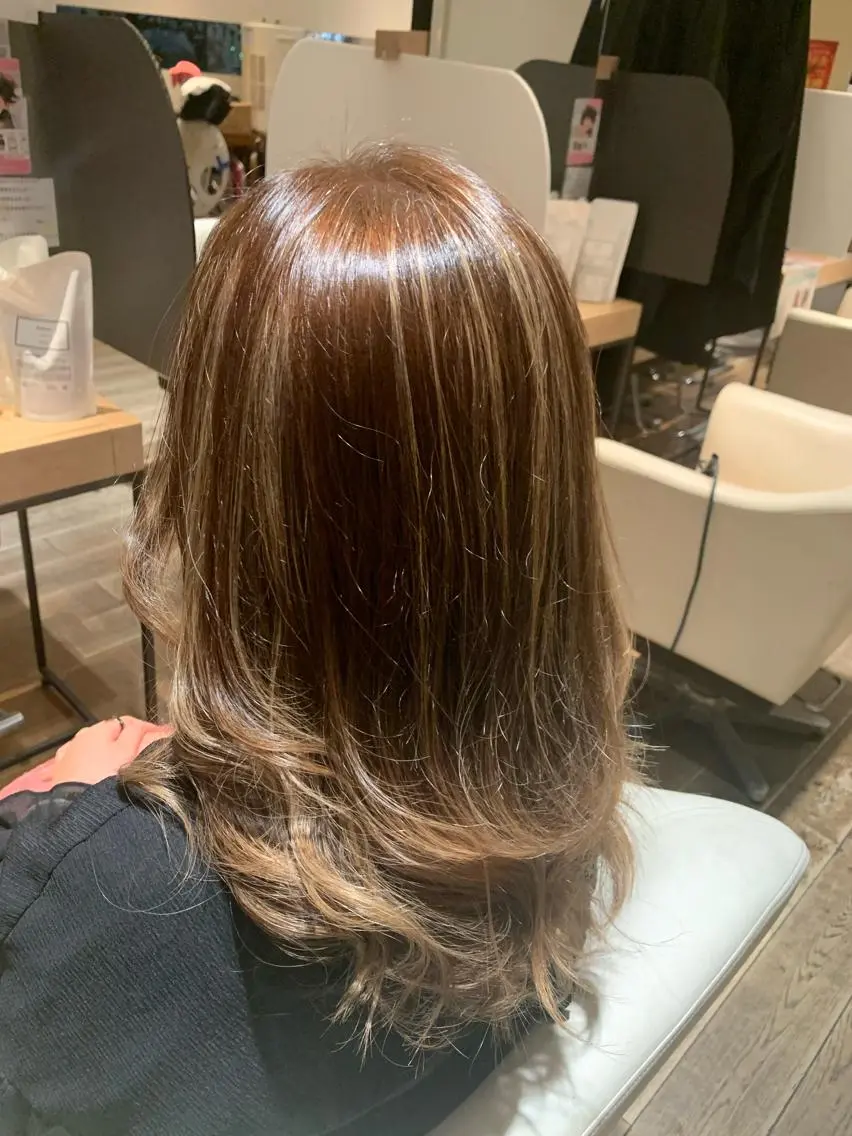 セミロング ハイライト ヘアカラー トリートメント 髪質改善/レイヤー ✨平沼佑麻✨のヘアスタイル