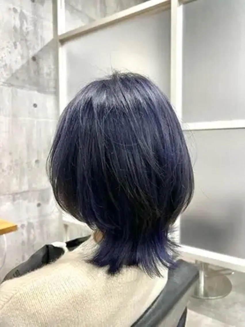 ミディアム newi 赤羽のヘアスタイル