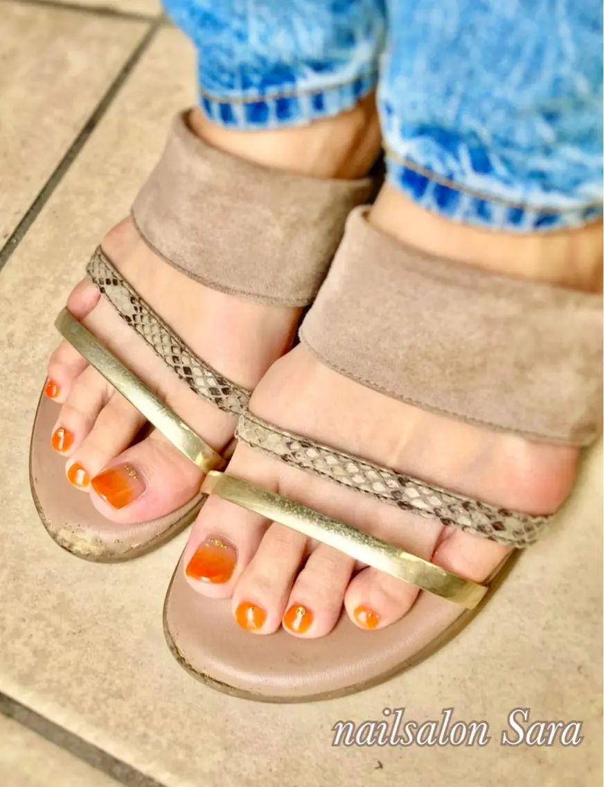 ネイル フットネイル nailsalon Saraのネイルデザイン