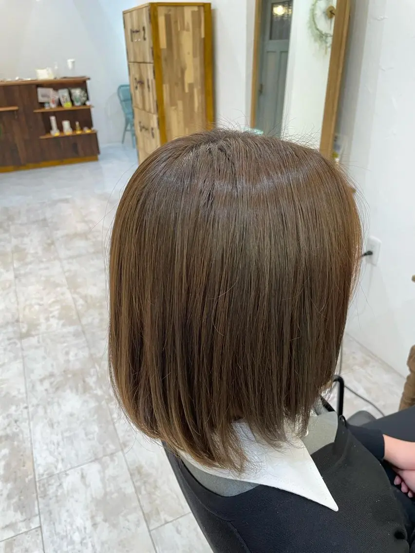 ミディアム カラー トリートメント いさか ゆうきのヘアスタイル