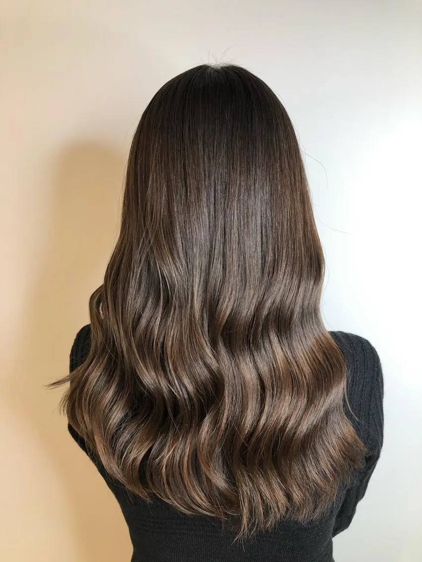 セミロング ハイライト カット ヘアカラー トリートメント ✨似合うのその先へ✨ 田中延和のヘアスタイル