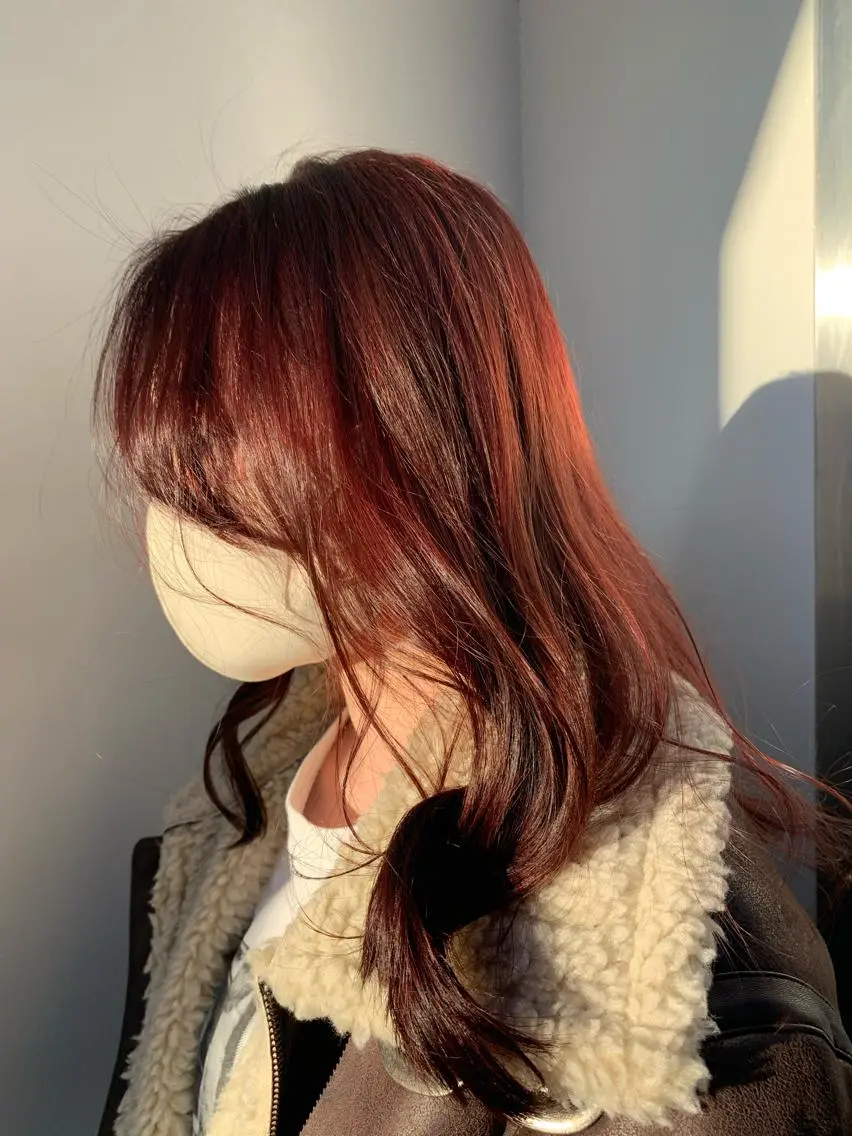 ロング REONA🪽✨薬院 レイヤーカット🫧のヘアスタイル