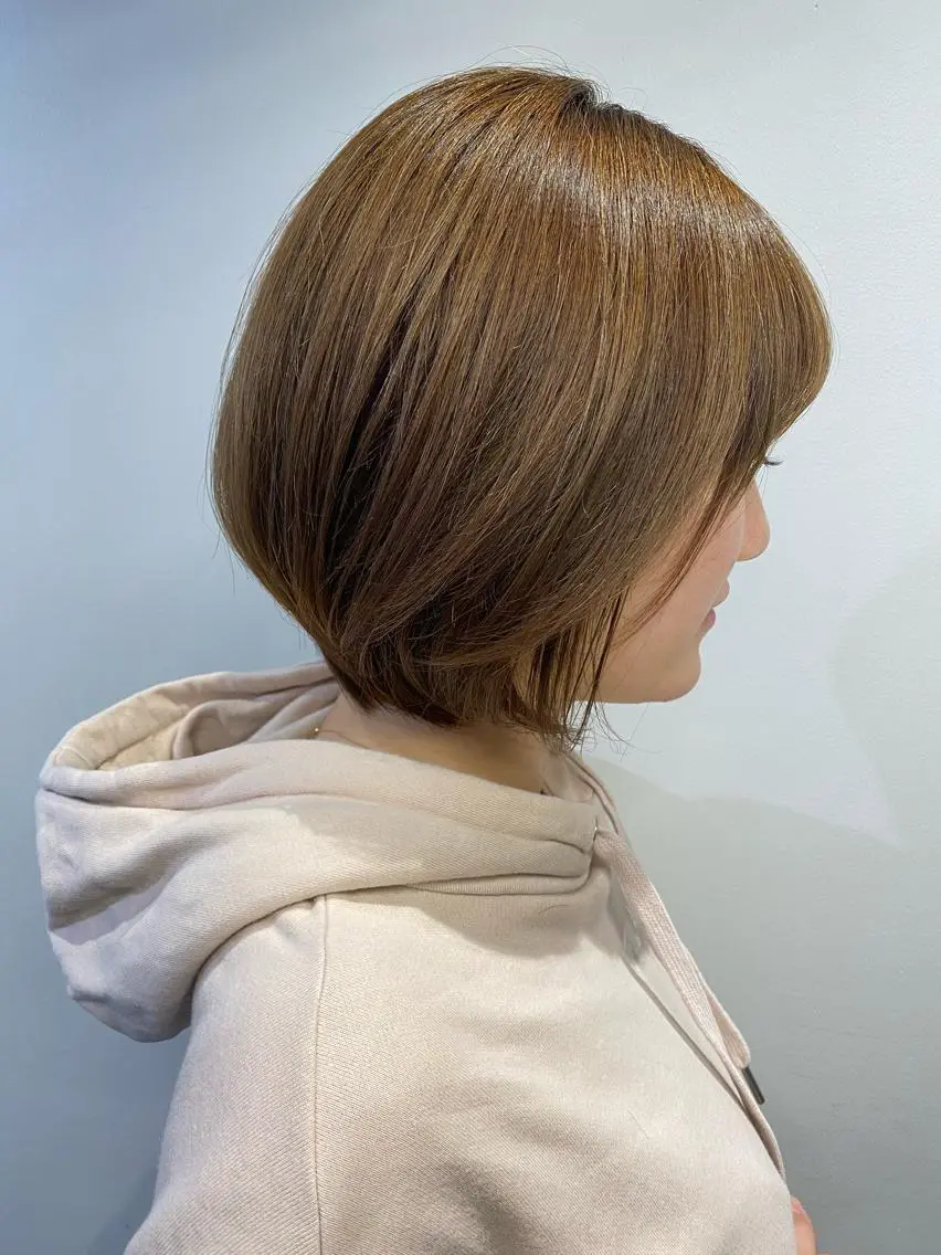 ショート ボブ 岩尾 萌々子のヘアスタイル