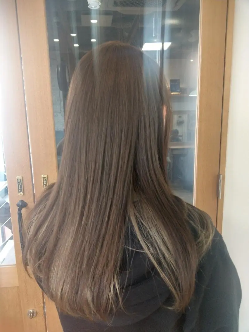 パーマ ストレートパーマ カット 縮毛矯正 店長　佐藤 祐輔のヘアスタイル