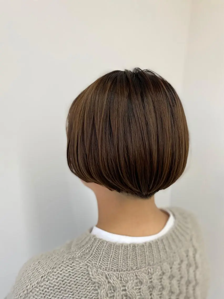 ショート カラー カット ヘアカラー トリートメント ⭐️当日OK⭐️ 岩田峻のヘアスタイル