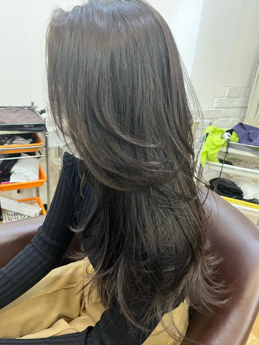 ロング カラー レイヤーカット ロング きむえり/髪質改善 /うねり広がり改善のヘアスタイル