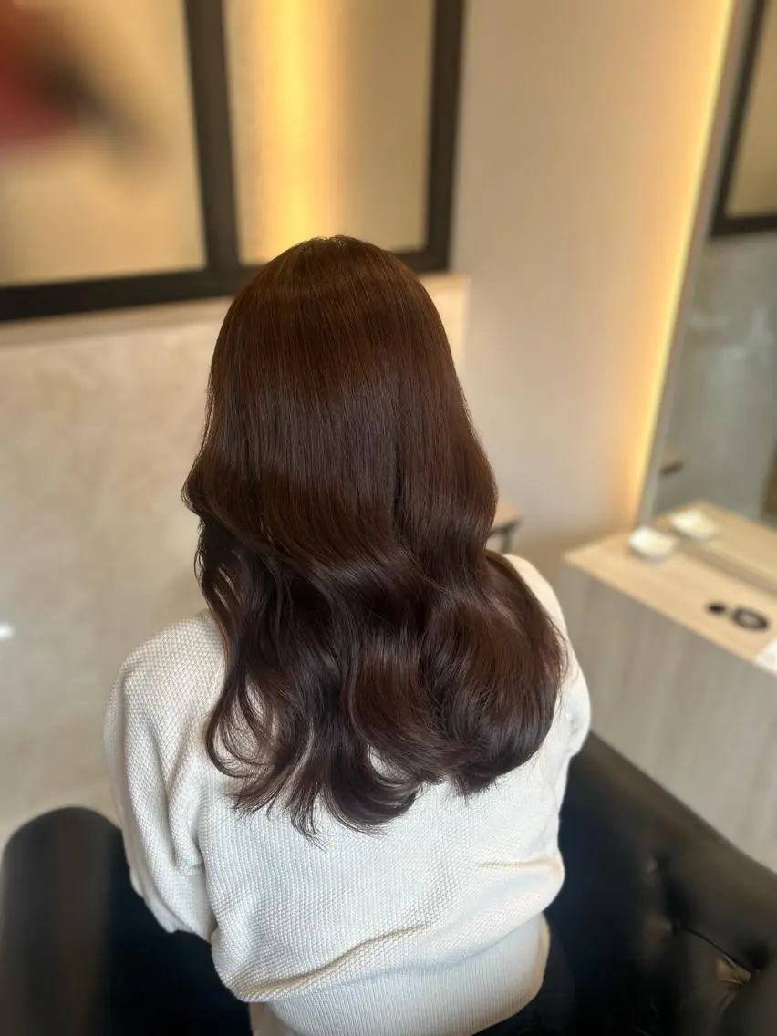 セミロング カラー カット ヘアカラー トリートメント emi/髪質改善/ 韓国風/艶カラーのヘアスタイル