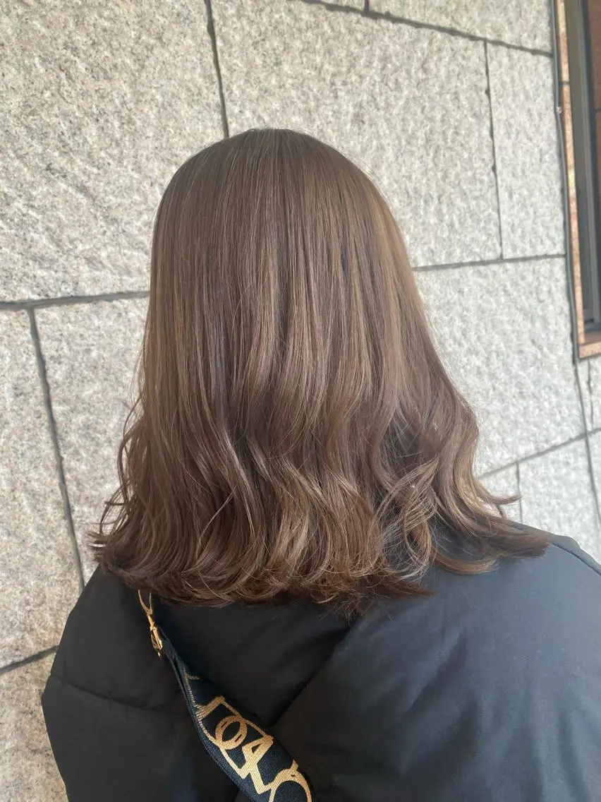 ミディアム カラー 福薗 ななのヘアスタイル
