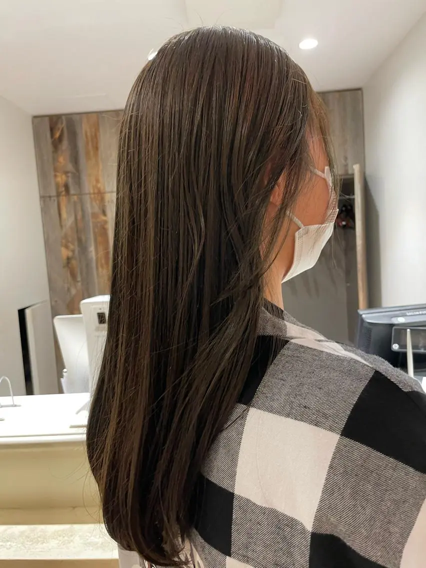 ロング ヘアカラー イシバシ ミナミのヘアスタイル