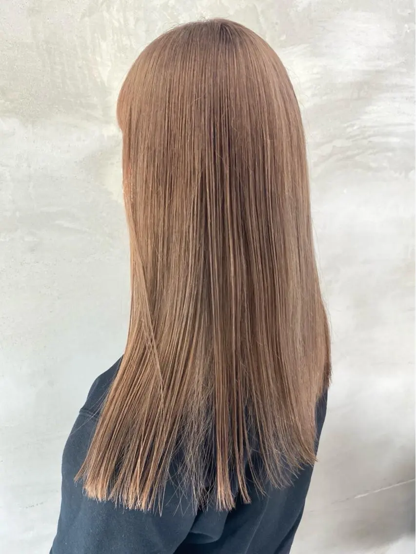 ロング カラー ベージュカラー ミルクティーベージュ 🫧透明感カラー🫧 OIKAWAのヘアスタイル
