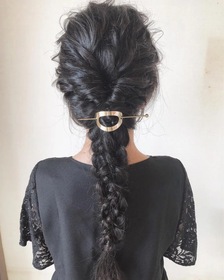 ロング ヘアアレンジ LEAP MISAの眉毛・アイブロウイメージ