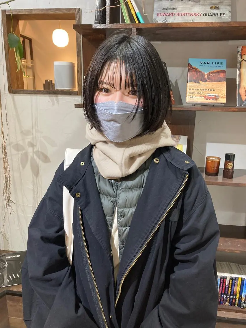 ショート 顔まわりレイヤー レイヤーカット カット 縮毛矯正 金田 夏野のヘアスタイル