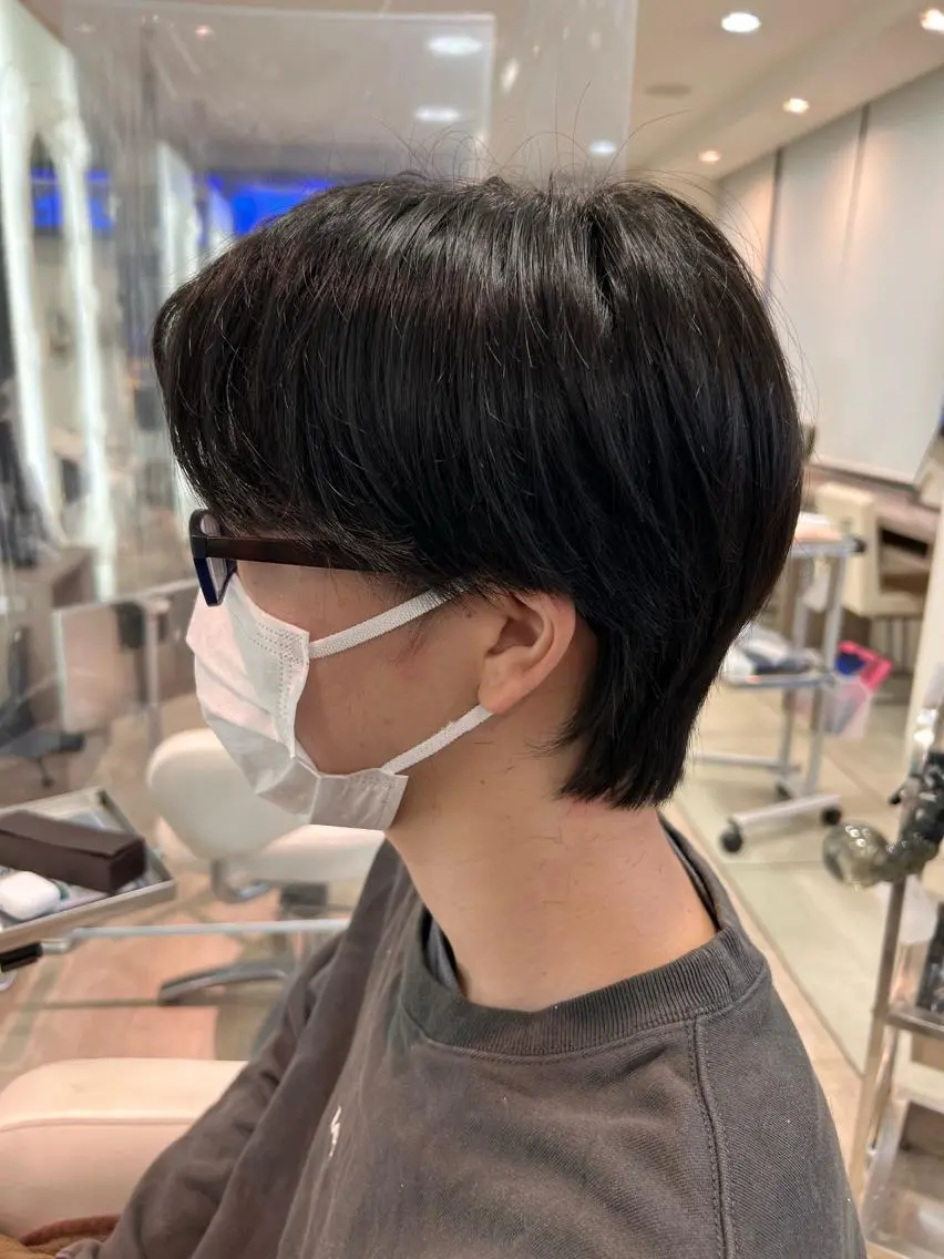 ミディアム メンズ センターパート 柳澤 和也のヘアスタイル